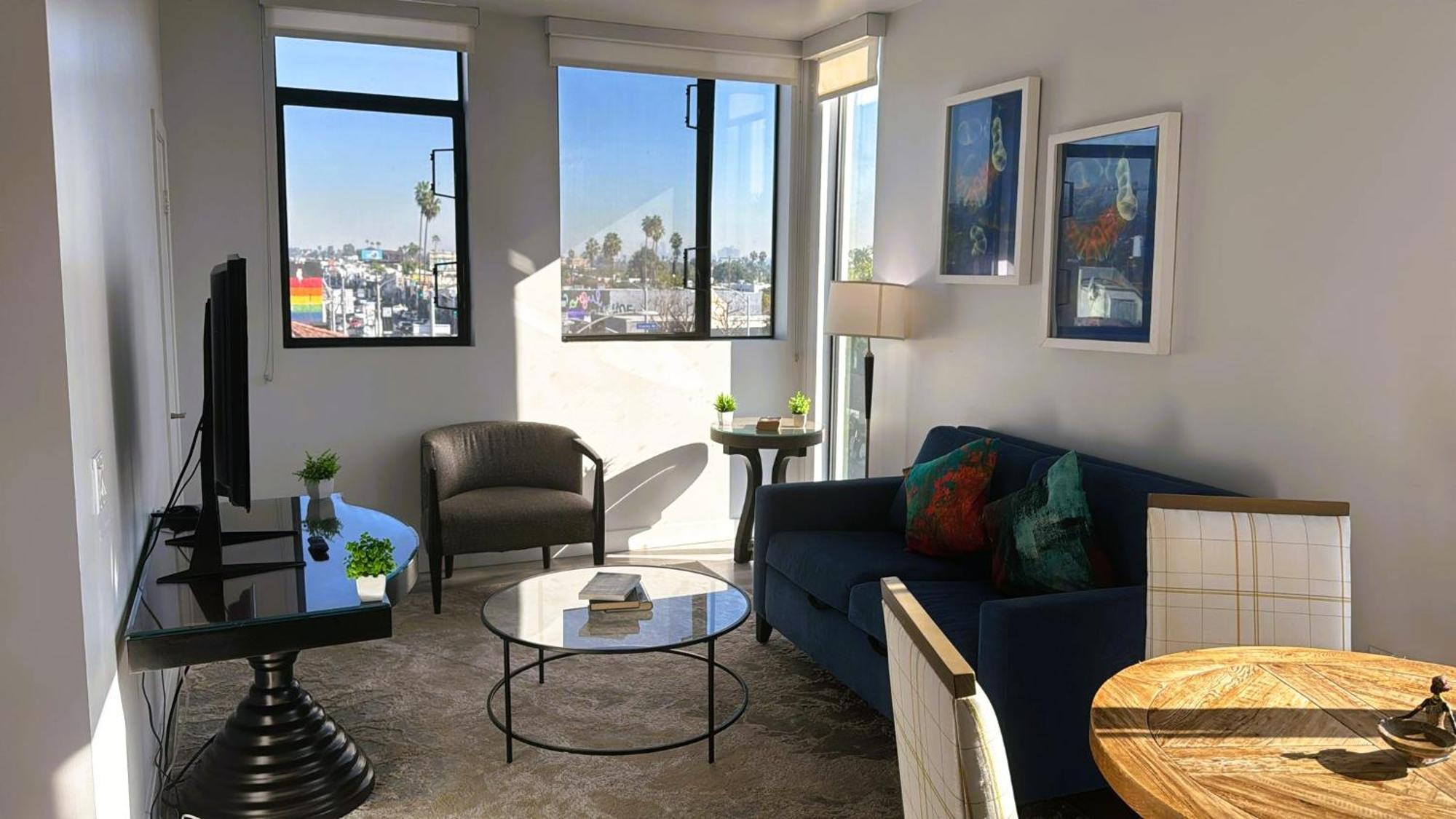 Stayspro - Hollywood Homes Minutes To Everything Spacious And Free Parking Aparthotel